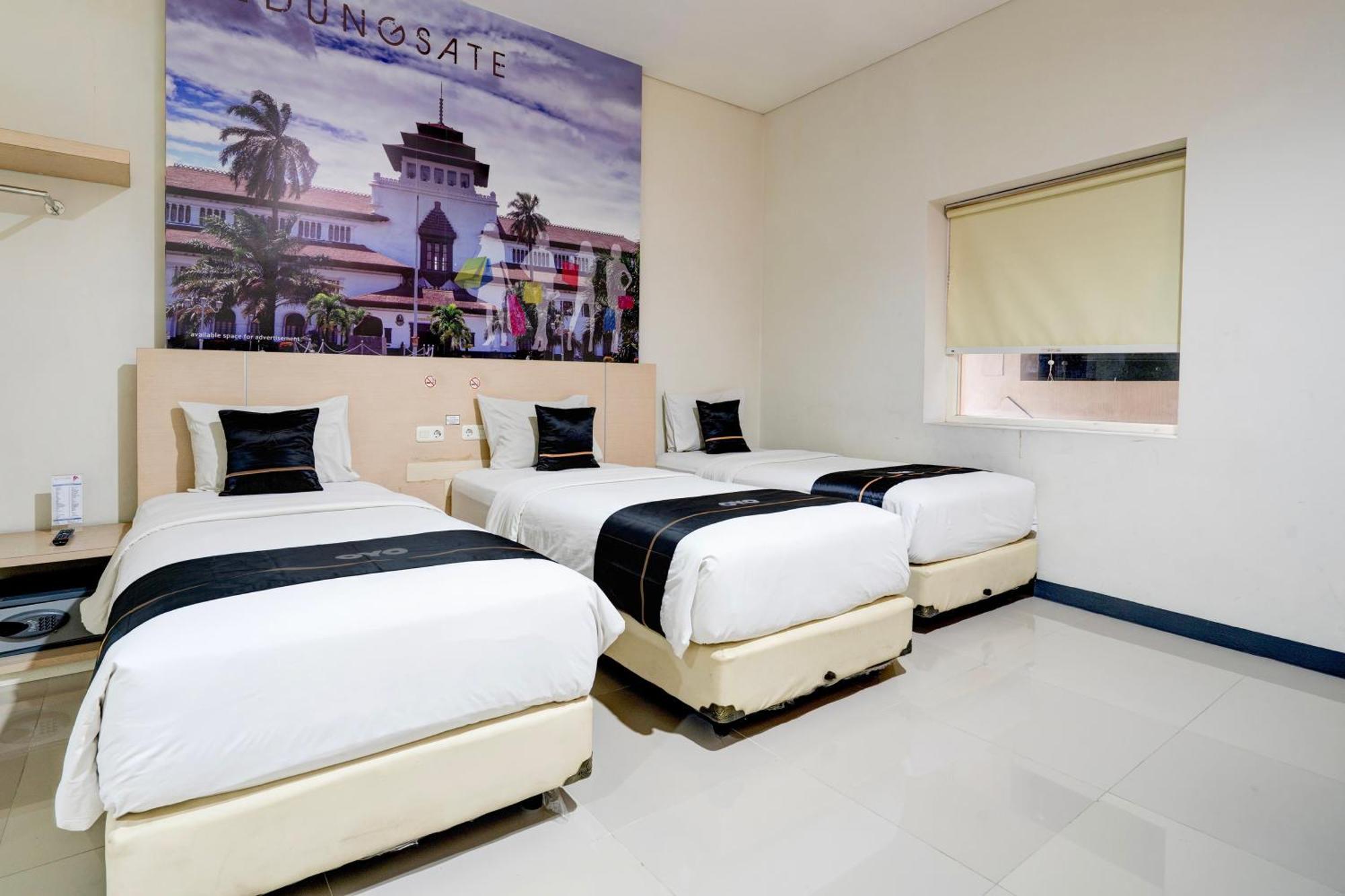 Townhouse Oak Cihampelas Near Ciwalk Formerly Promenade Hotel Bandung Extérieur photo