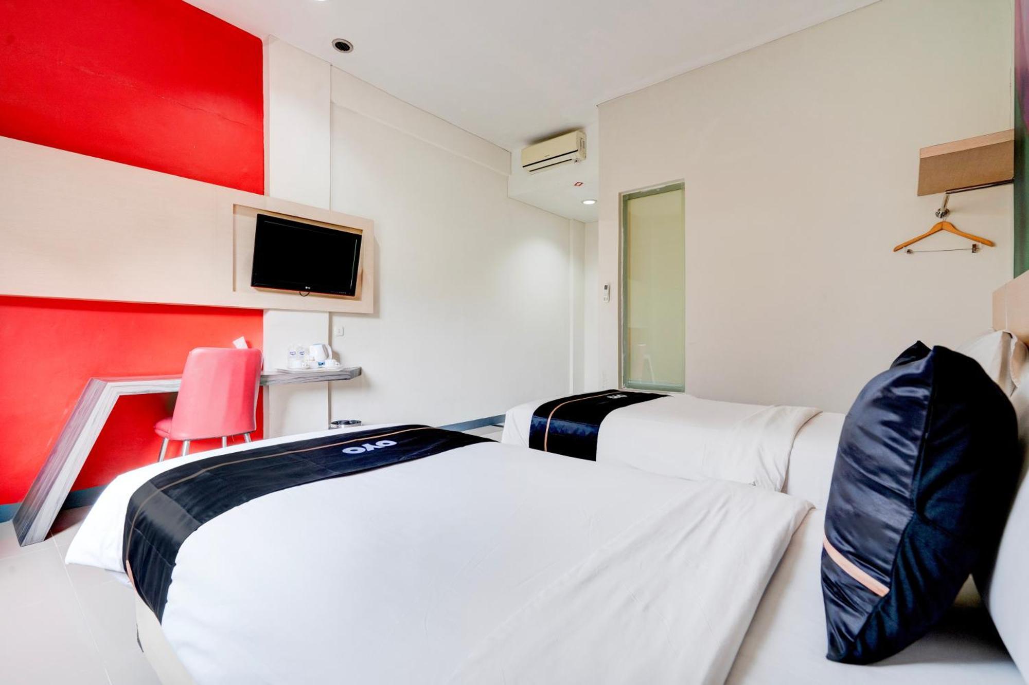 Townhouse Oak Cihampelas Near Ciwalk Formerly Promenade Hotel Bandung Extérieur photo