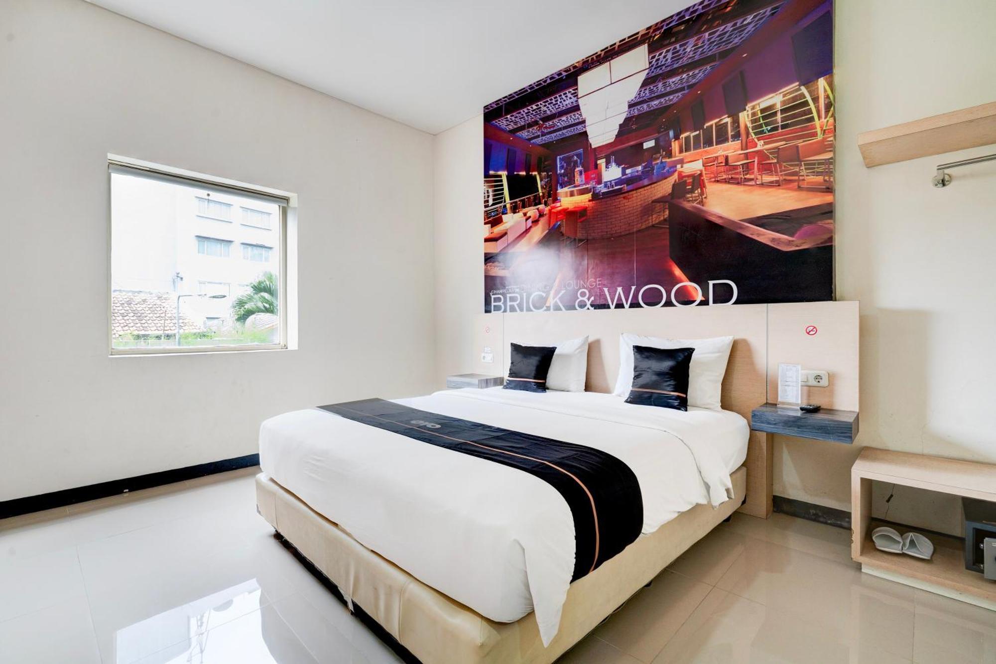 Townhouse Oak Cihampelas Near Ciwalk Formerly Promenade Hotel Bandung Extérieur photo
