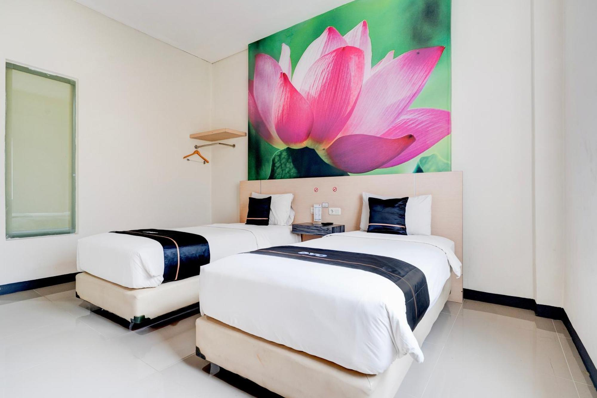 Townhouse Oak Cihampelas Near Ciwalk Formerly Promenade Hotel Bandung Extérieur photo